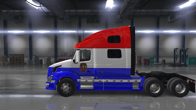First Responders Trucking SCS Volvo VNL780